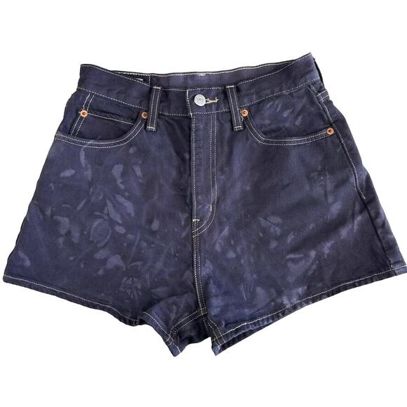 Levi's Premium Indigo Distressed Wash  High Rise Denim Hot Short Sz 27 or 4 - Picture 2 of 11